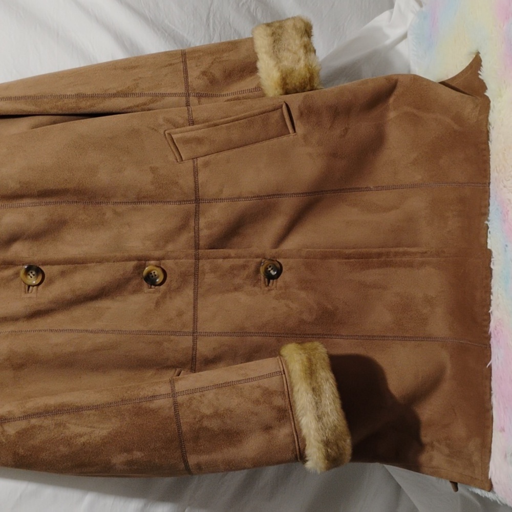 SALE! Gallery Faux Fur & Suede Long Gorgeous Coat Sz.L Never Worn - Picture 3 of 13